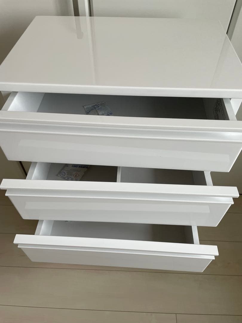 キャスター付　チェスト　木製