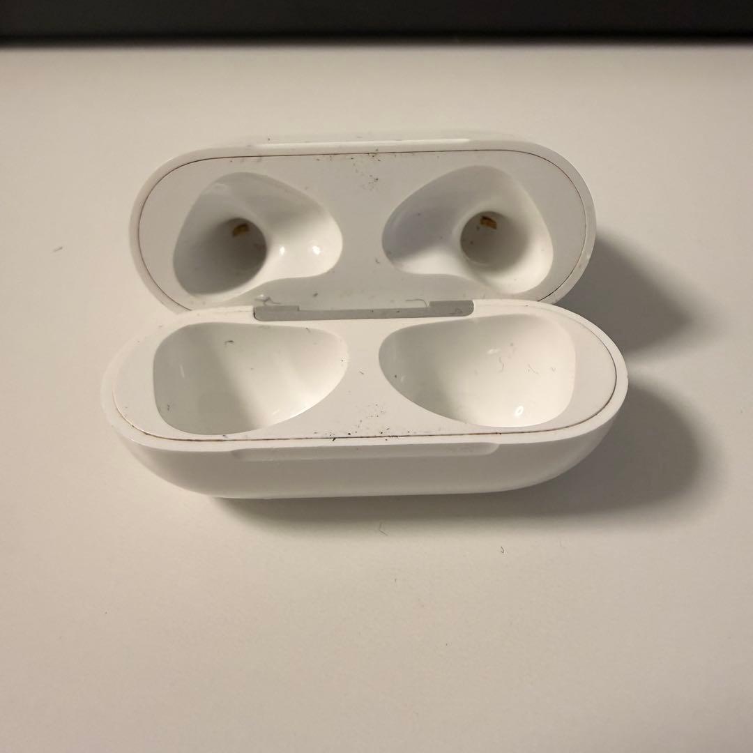Apple AirPods3本体