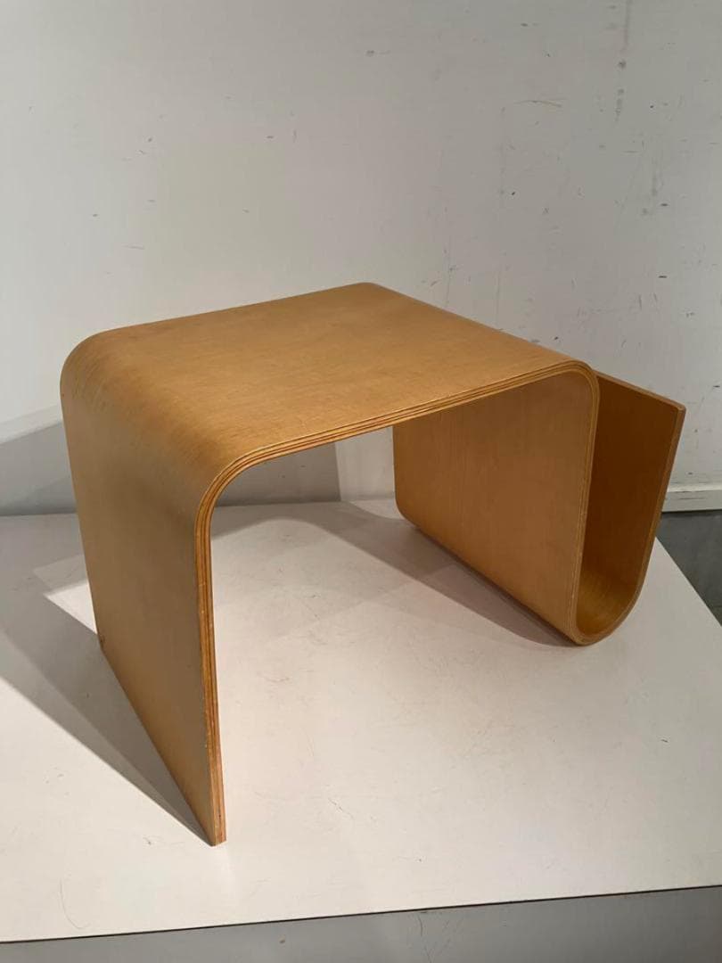 プライウッド、マガジンラック付きサイドテーブル、ミッドセンチュリー、北欧、モダン