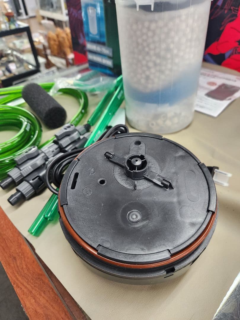 エーハイム　クラシック　2213　水槽ポンプフィルター付き　未使用