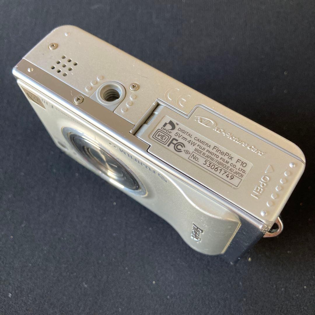FUJIFILM finepix F10 CCDセンサー コンデジ