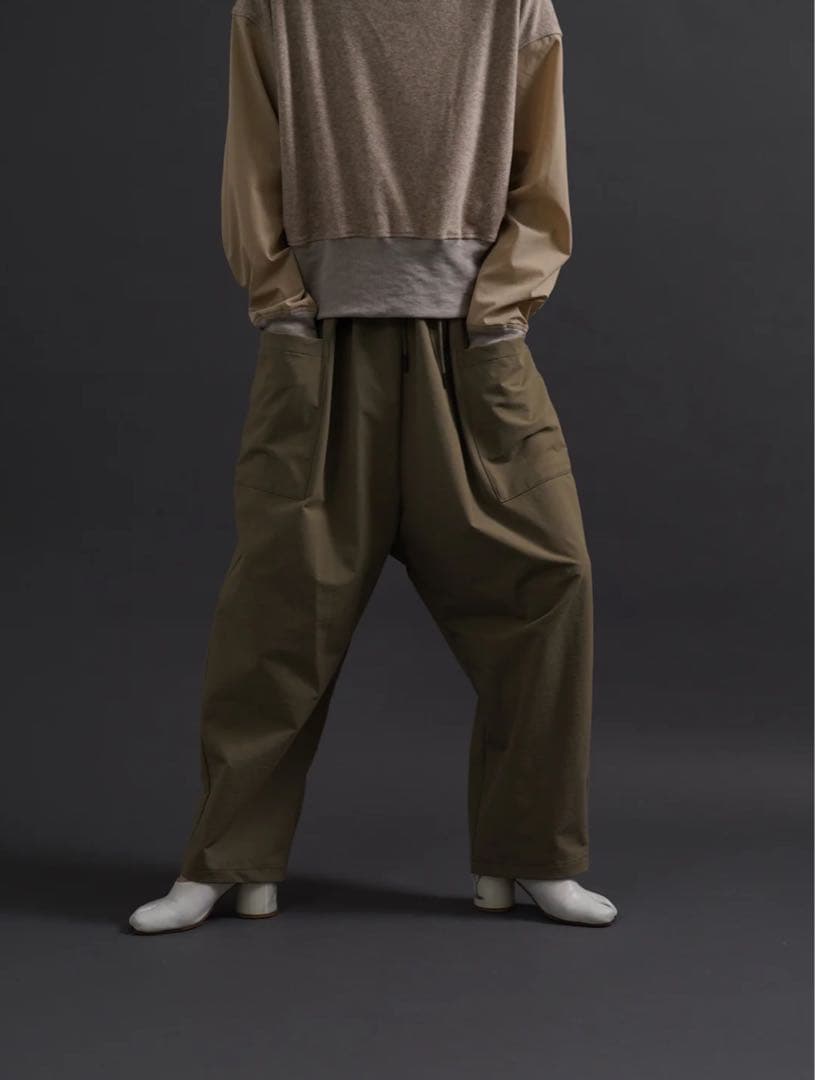 値下げしました【新品タグ付き】CYAN Tokyo サルエルパンツ