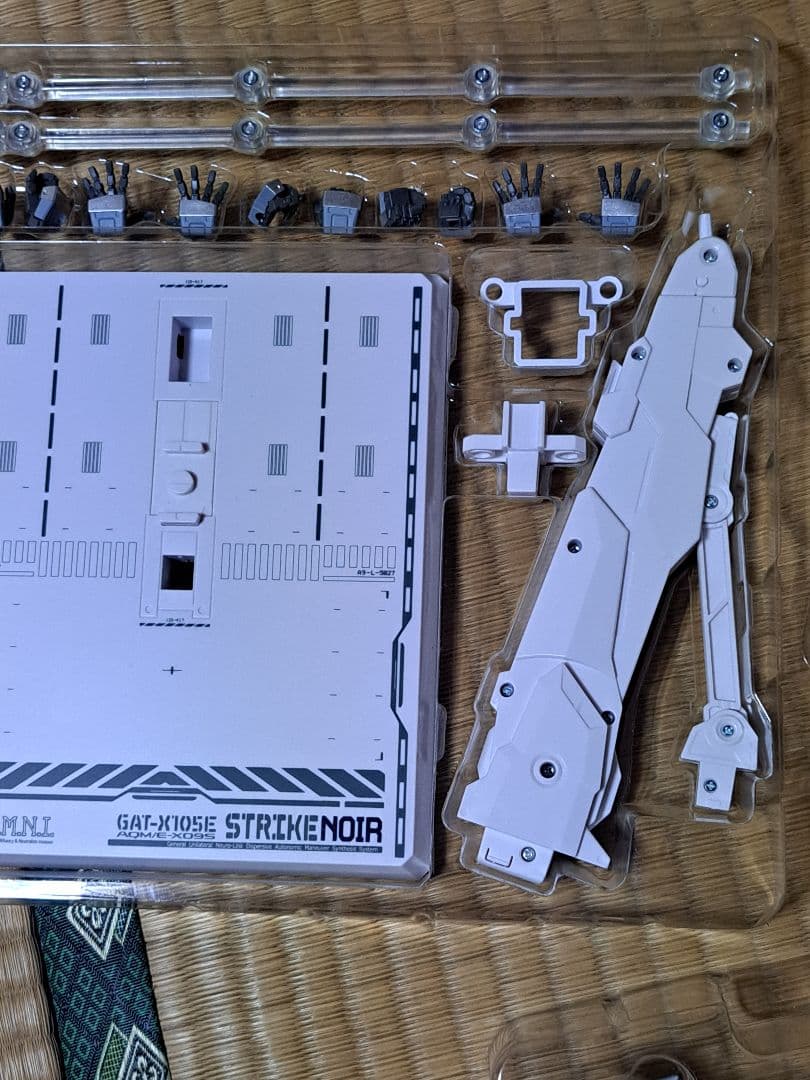 LBUILD メタルビルド ストライクノワール