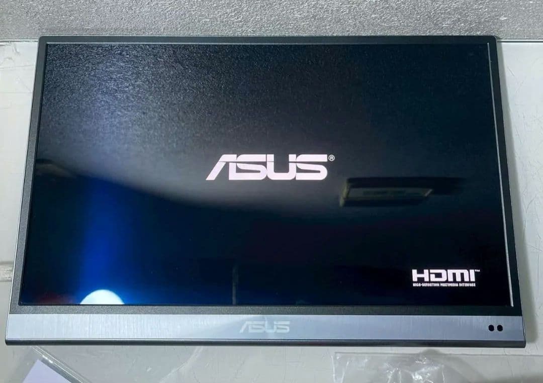 ASUS 有機ELモバイルモニター ZenScreen OLED MQ13AH