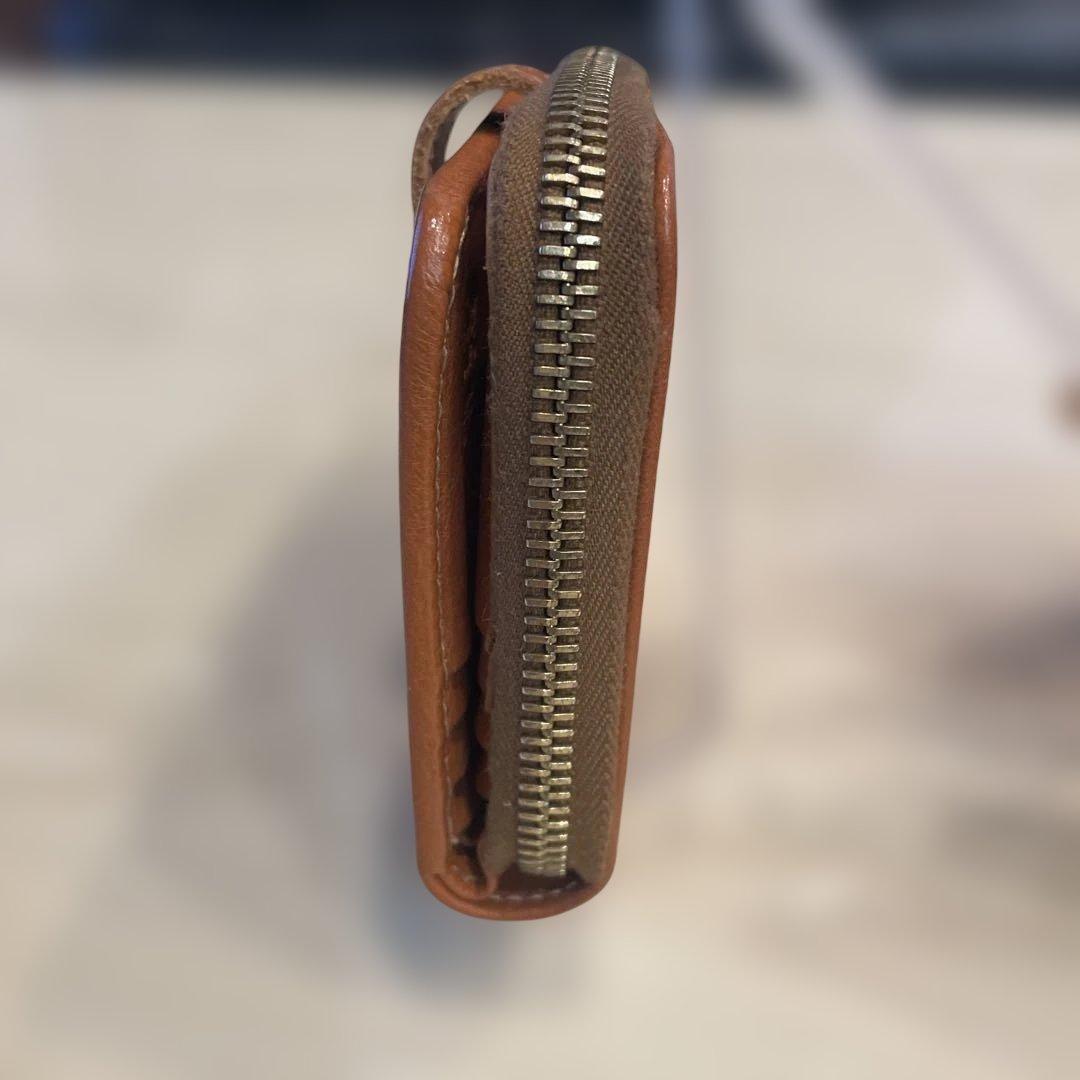 イルビゾンテ 二つ折り財布 袋付き キャラメルブラウン(ヤキヌメ)