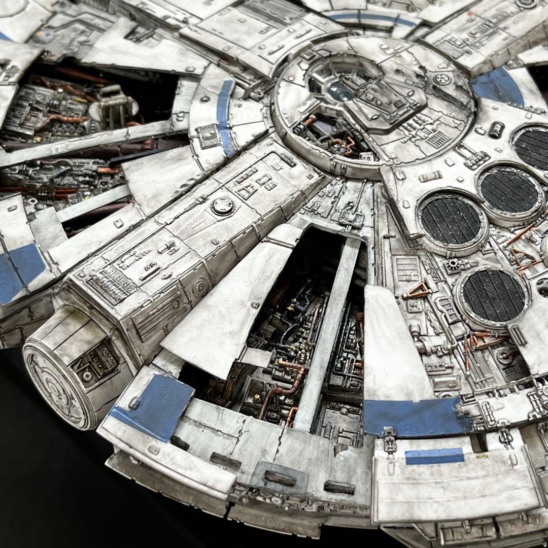 スターウォーズ　ミレニアムファルコン　サヴァリーンvr. 1/144 バンダイ