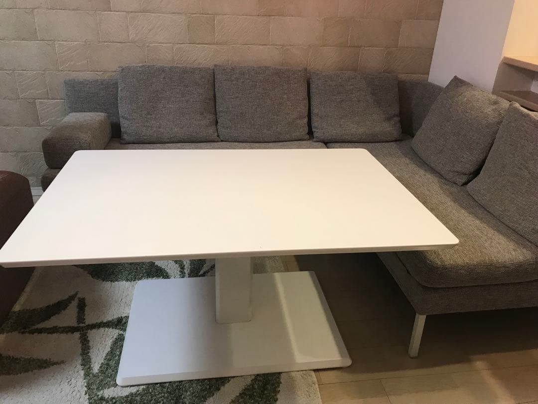 大塚家具　昇降ダイニングテーブル