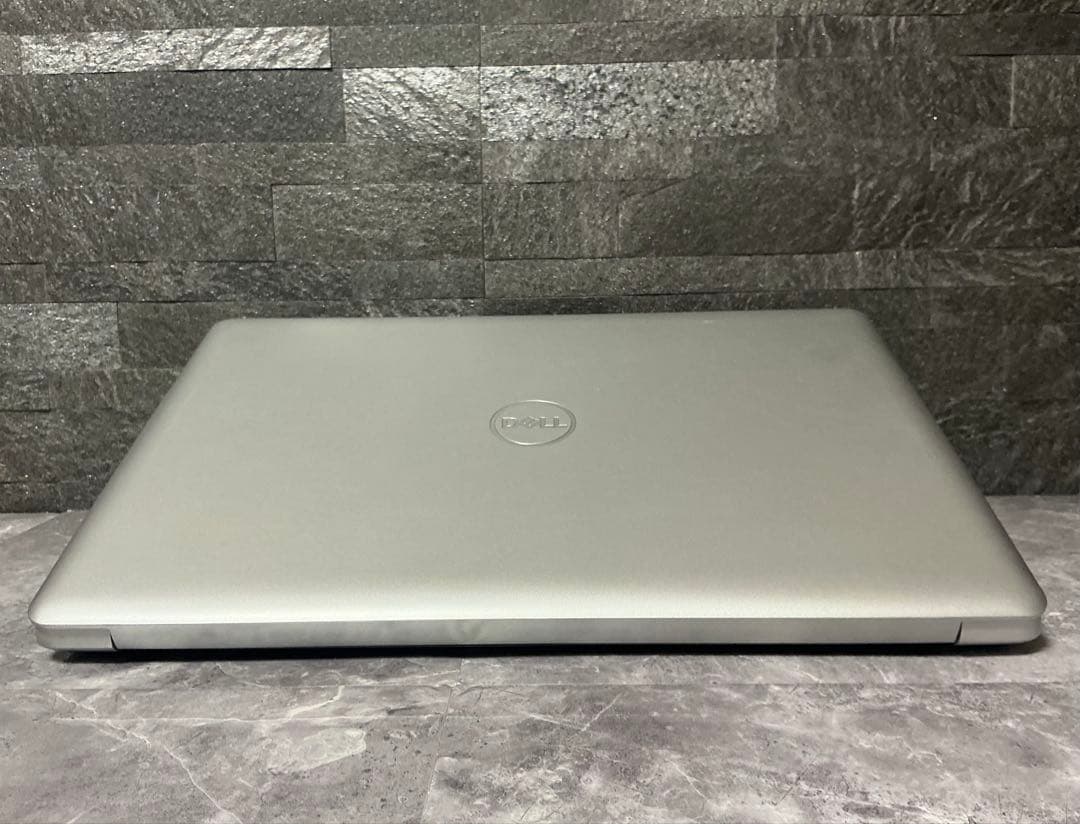 美品 DELL inspiron 17 インチ corei7 第10世代