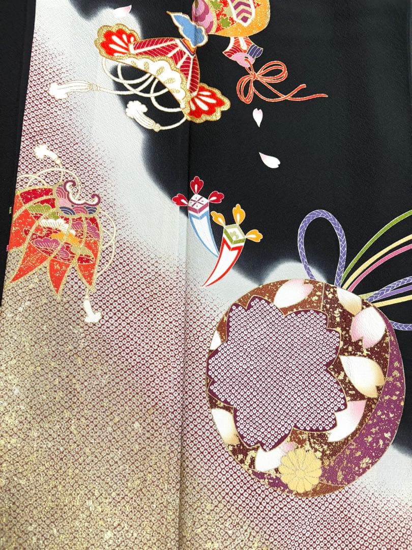 振袖フルセット　早い者勝ち！大特価！　宝尽くし柄　正絹　中古　成人式　フォーマル