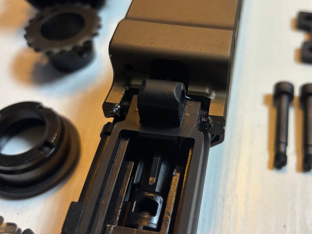 東京マルイ CQBR BLOCK1 MWS ハンドガードが取れない(仮ジャンク)