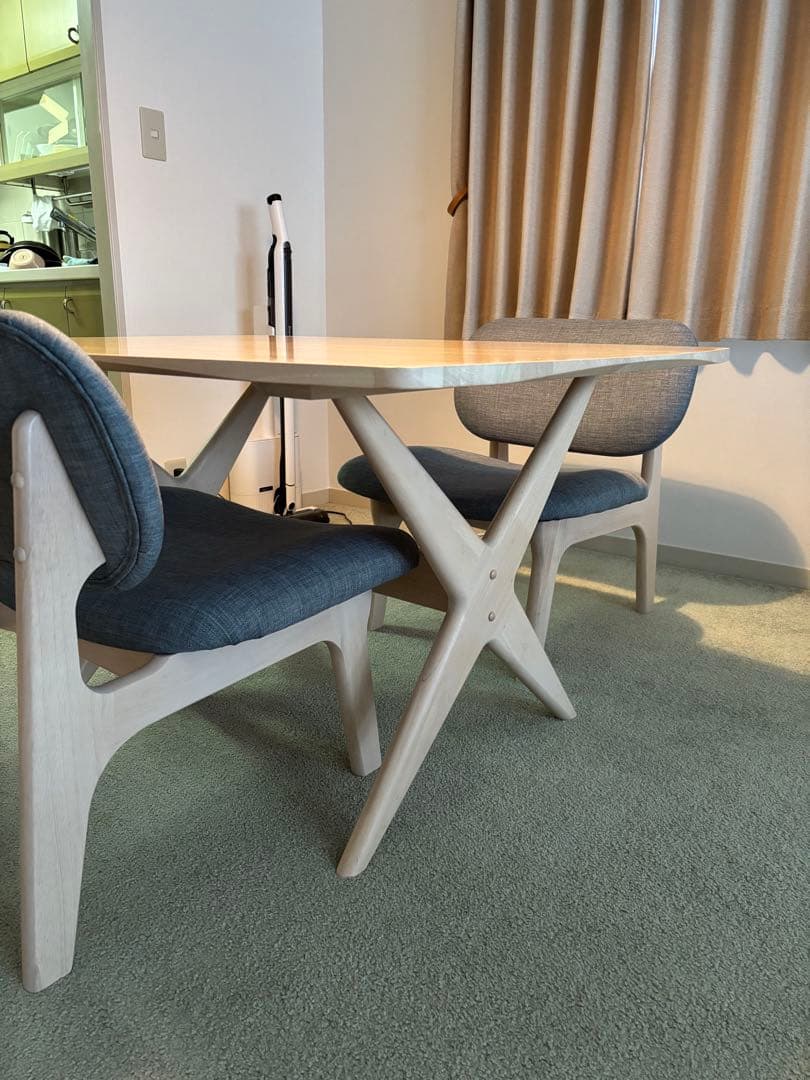 【値下中¥18000→¥15000】ニトリ　リビングダイニングテーブル3点セット