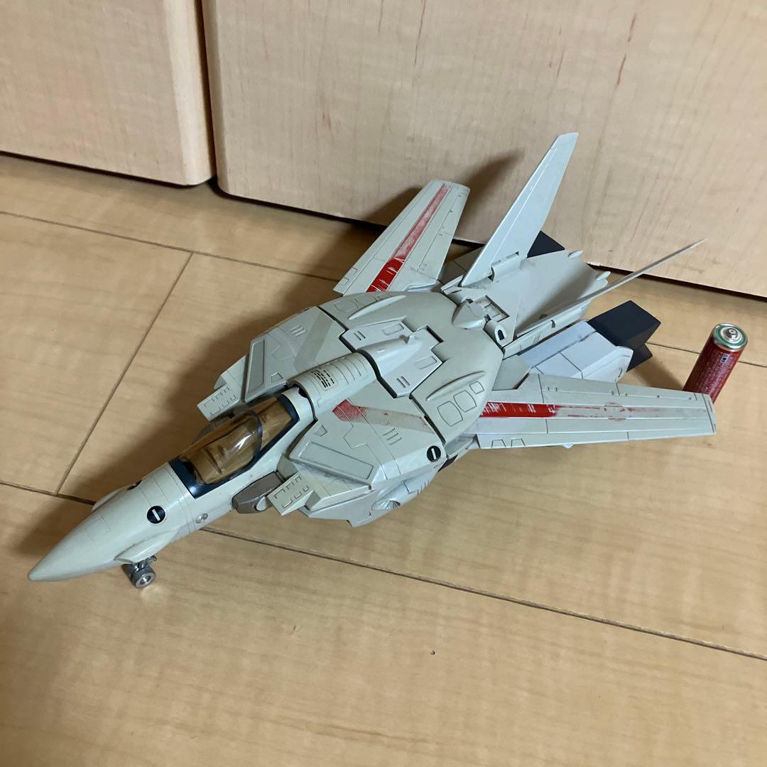 VF-1J バルキリー（一条輝機） タカトクトイス 超合金 1/55 マクロス