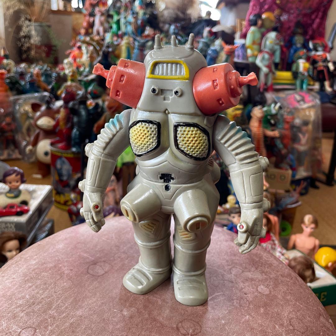 当時物　キングジョー　スタンダードサイズ　マルサン　ウルトラセブン