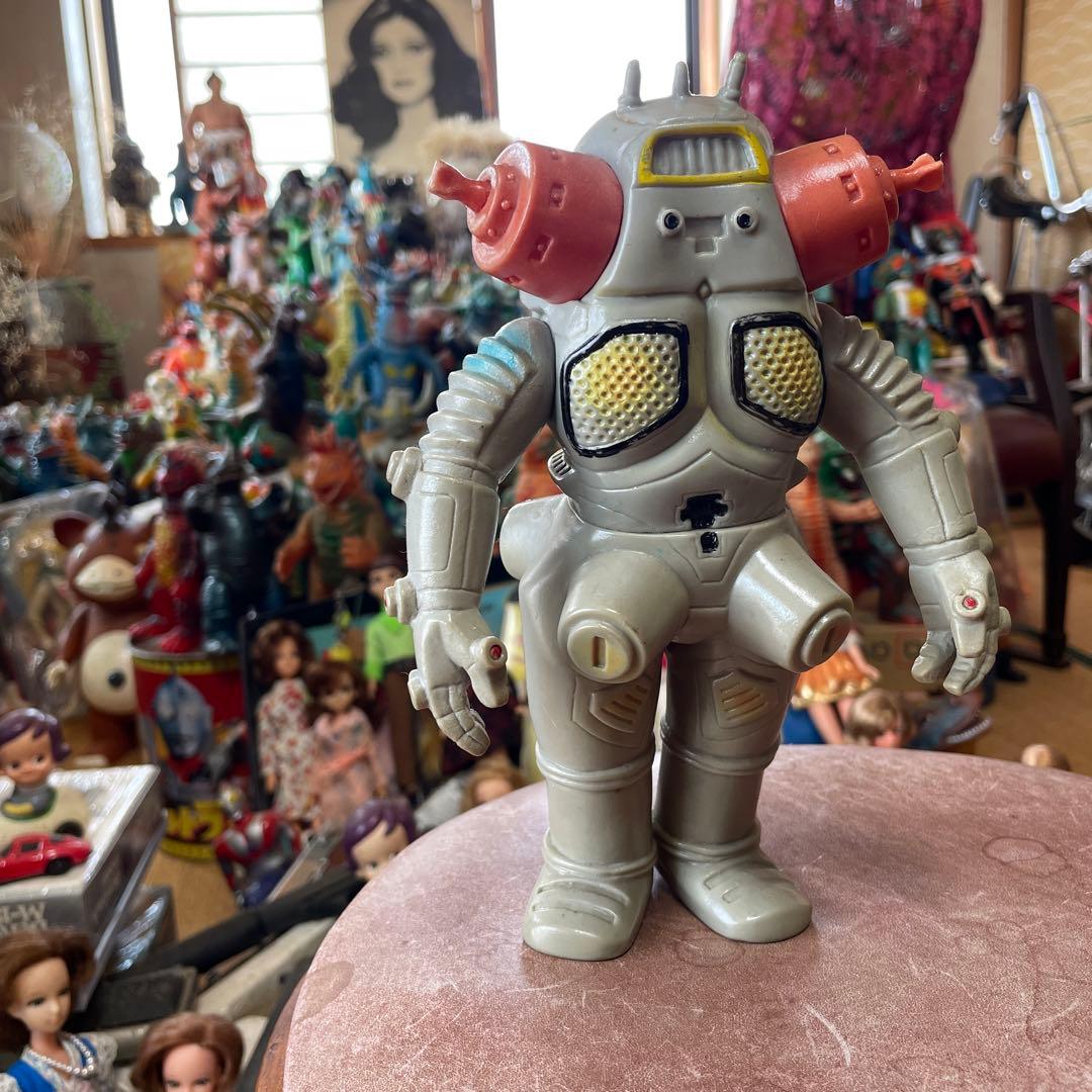 当時物　キングジョー　スタンダードサイズ　マルサン　ウルトラセブン