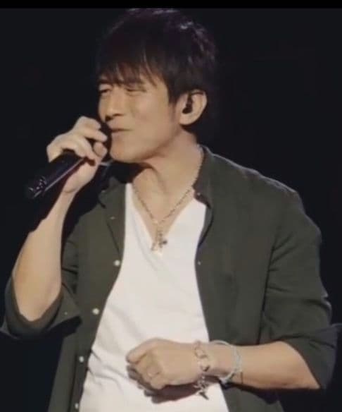 Mr.Children　桜井着　ノーカラーシャツ　美品　Мサイズ　クリーニング済