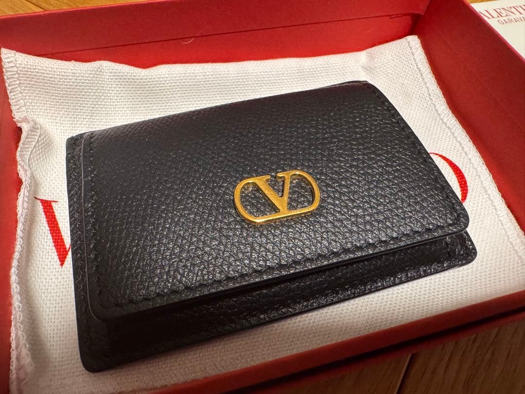 【VALENTINO/ヴァレンティノ】ケース