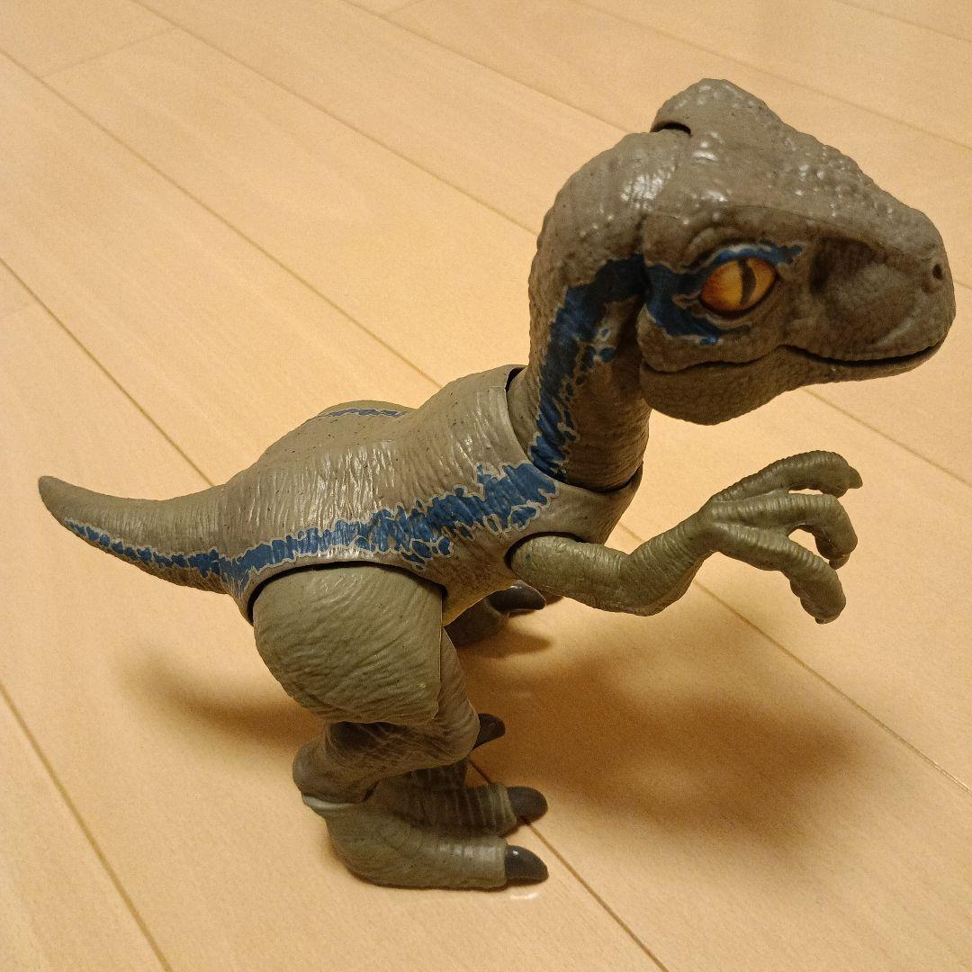 スピノサウルス　モササウルス　ティラノサウルスフィギュア4体