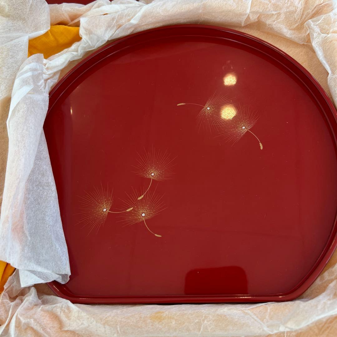 輪島塗　重箱 3段 溜➕半月盆わたぼうし5枚組