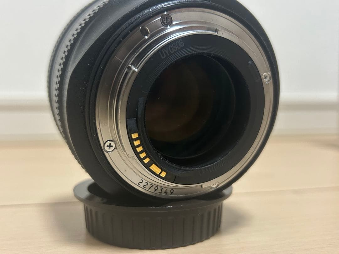 キヤノン Canon EF 50mm F1.2L USM 綺麗な状態です。