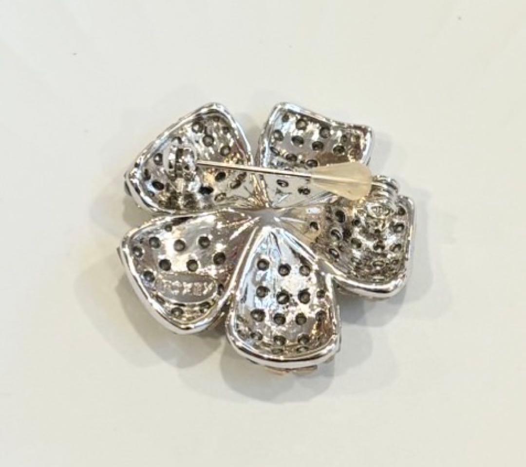 ナナ　美品　foxey フォクシー　ブローチ