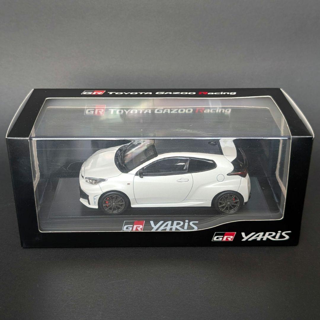 TOYOTA GR ヤリス プラチナホワイトパールマイカ 1/30 【未開封】