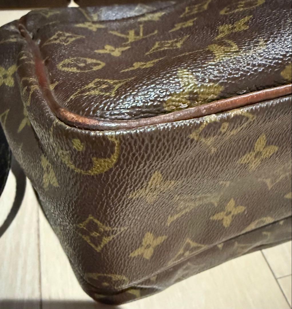 ルイヴィトン　ミグラトゥール　M45244　モノグラム　ショルダーバッグ