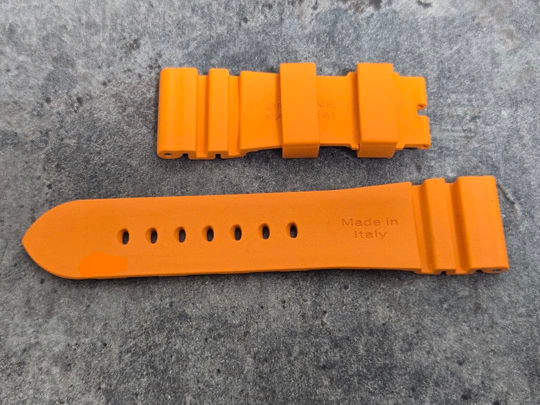 【新品未使用】PANERAI パネライ ラバーストラップ オレンジ 26/22