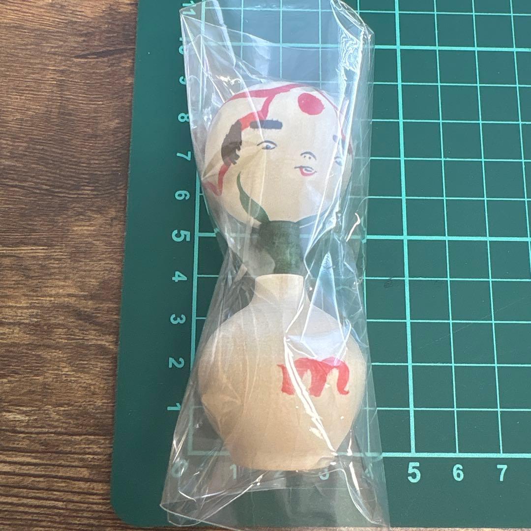 諸橋近代美術館 ダリ×野矢里志工人 2025年版『ひげこけし』花瓶