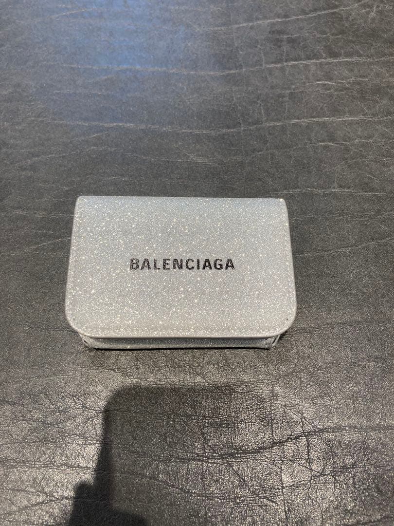 バレンシアガ　財布