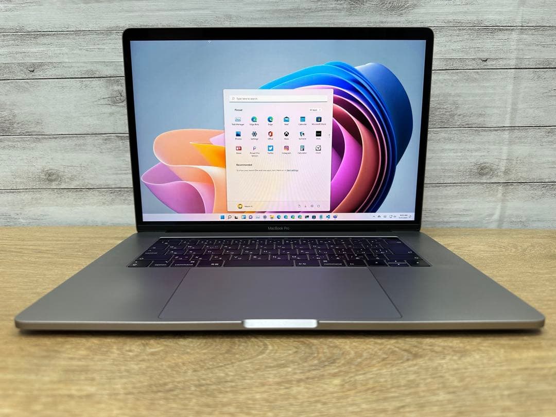 MacBook Pro i7 (MacOS 2022年/Office＋Win11