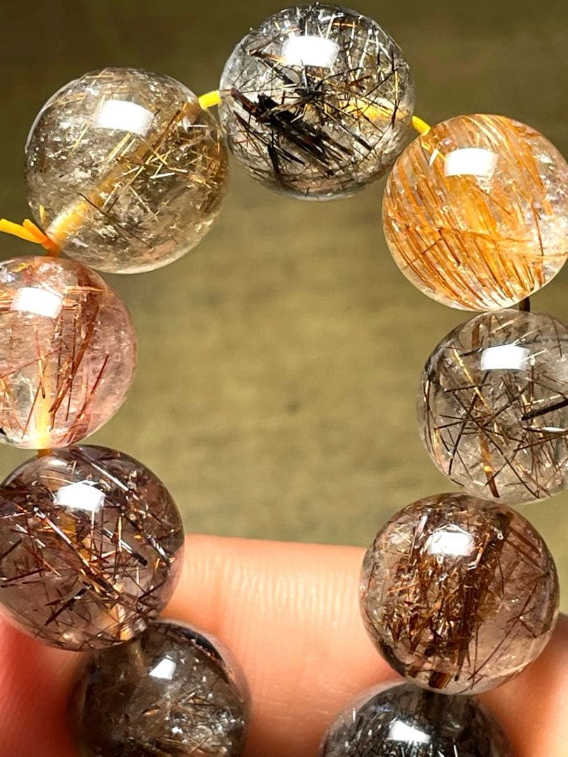 【新入荷】　ミックスタイチンルチルクォーツブレス12.9〜13.9㎜大玉（新品）