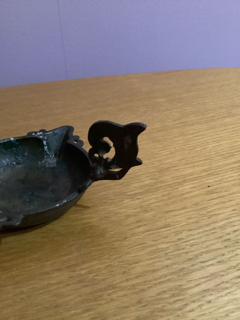 西洋アンティーク　銅　灰皿　小物入れ　飾り皿　トレー