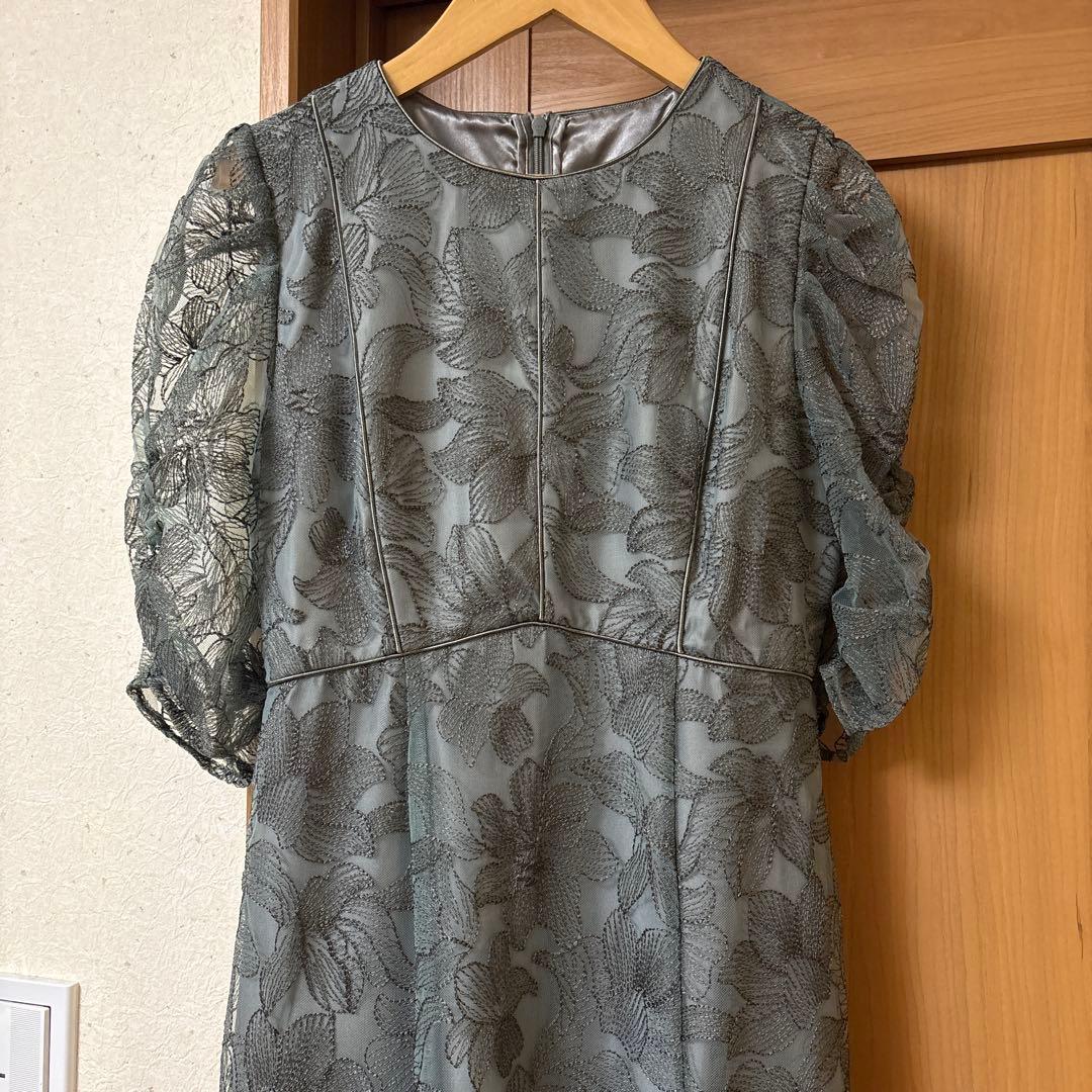 チュールエンブロイダリーレースパイピングパーティードレス　結婚式