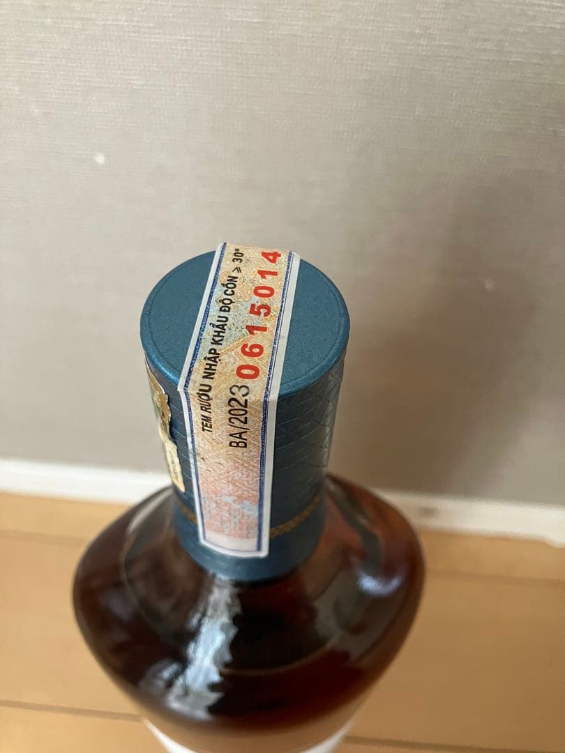 マッカラン　クエスト Macallan Quest 40° 1000ml 箱入