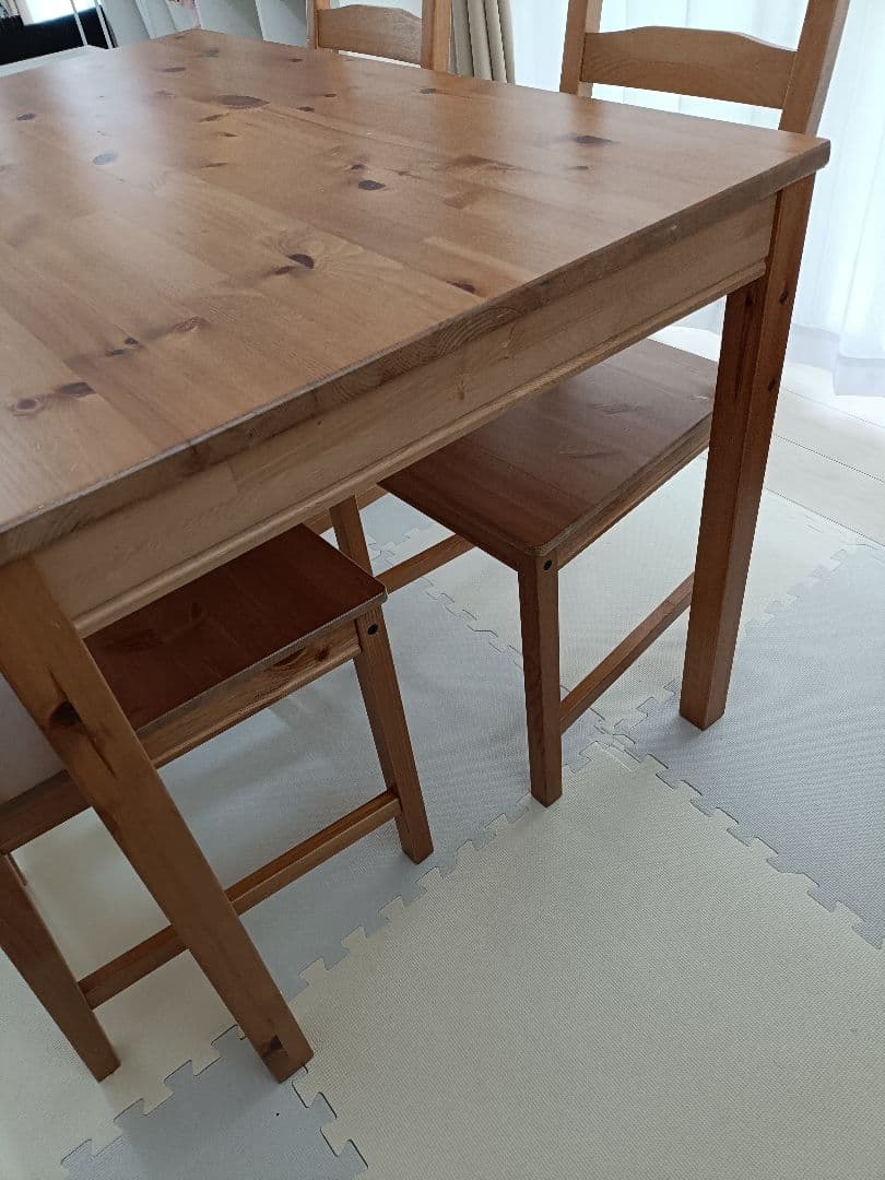 【ミルク】IKEA　ダイニングテーブルセットとベビーモニター