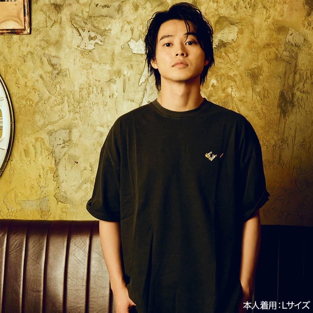 山﨑賢人 Tシャツ