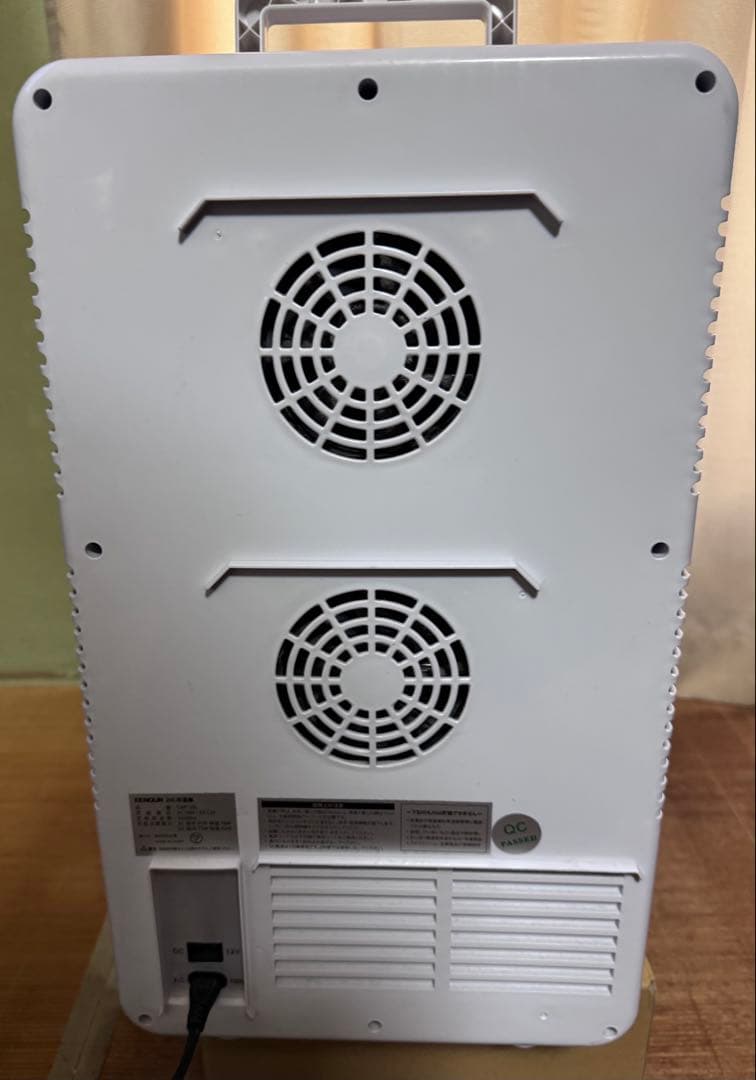 ポータブル保冷温庫 20L EENOUR CWP-20L