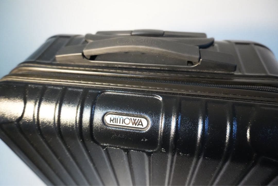 【人気の廃盤モデル・美品】リモワ サルサ 33リットル 2輪　ブラック