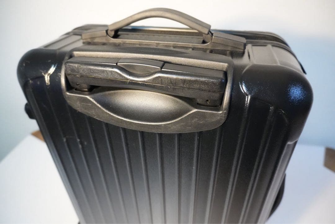 【人気の廃盤モデル・美品】リモワ サルサ 33リットル 2輪　ブラック