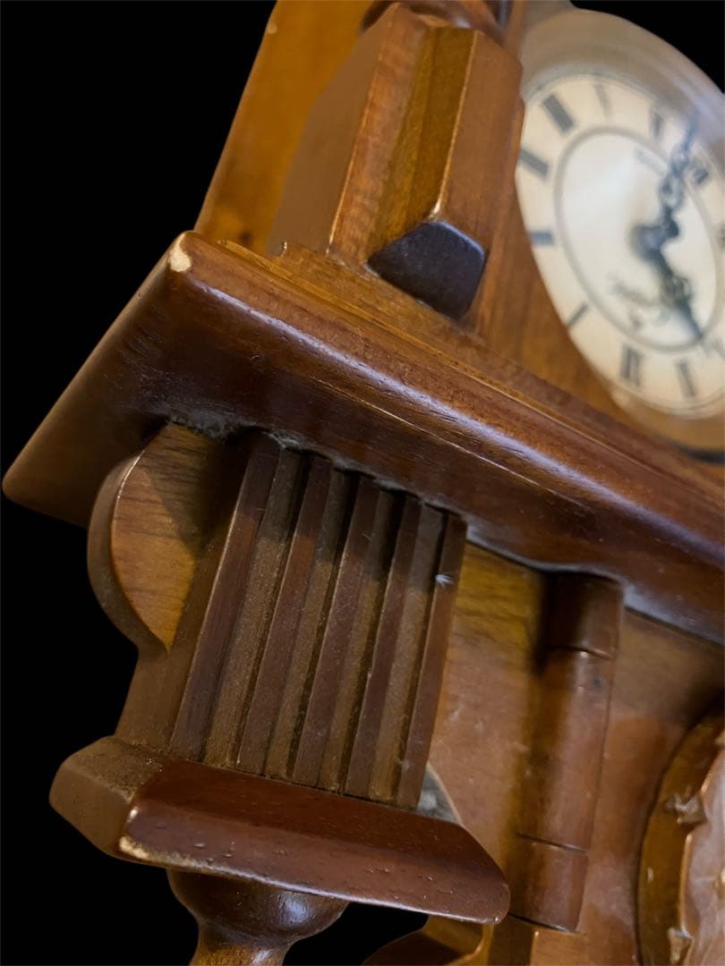 キャメロット　CAMELOT　ローマン文字　カービング　振り子　時計　壁掛け