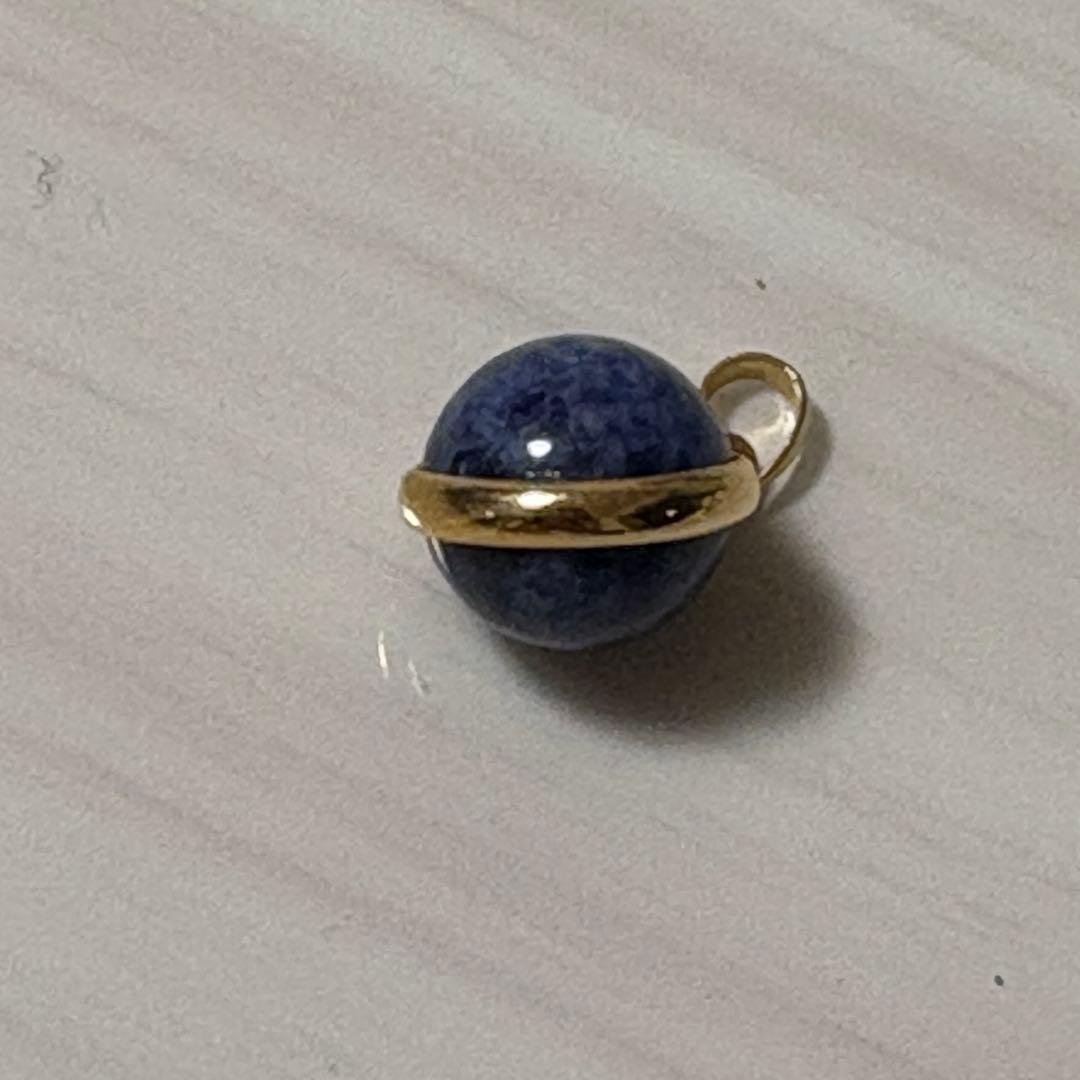 k18青色石の球形ペンダント