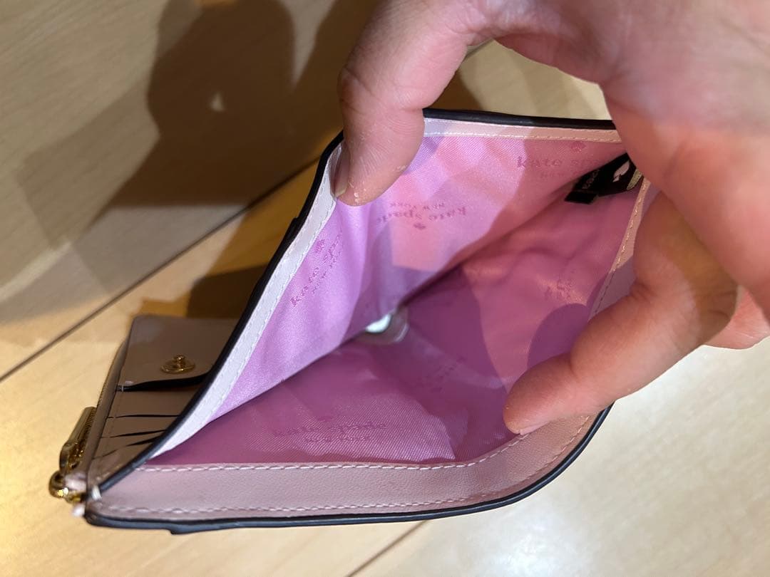 愛*彩様 Kate Spade ハートモチーフ 二つ折り財布