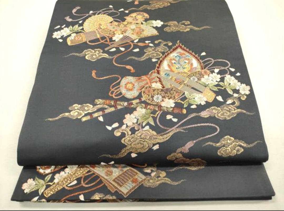 【美品】袋帯 六通柄 唐織