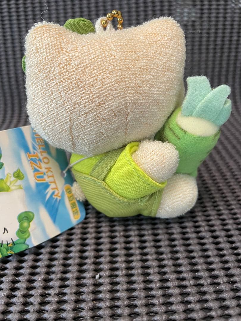 伊豆限定 ご当地 ハローキティ わさび ぬいぐるみ