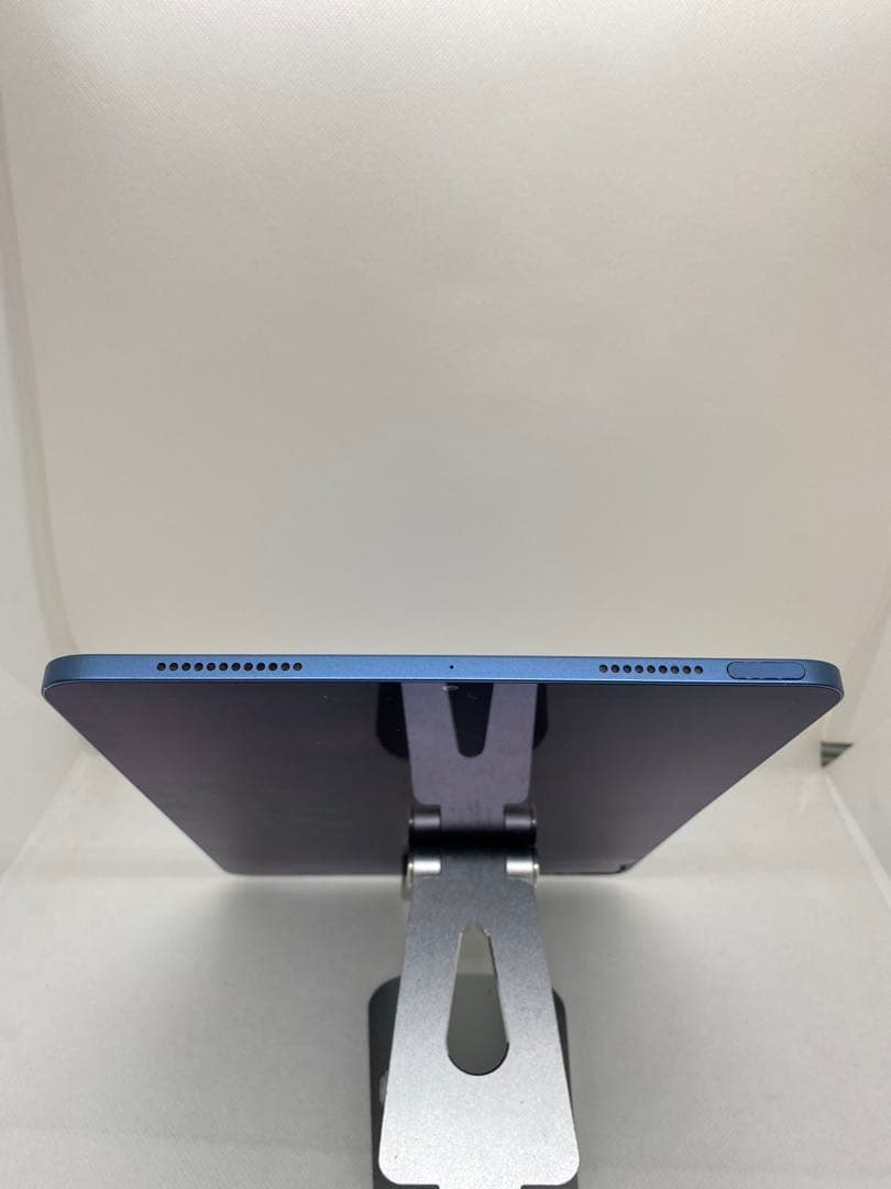 ジャンク品 Ipad Air 第5世代 WiFi モデル　F9N49