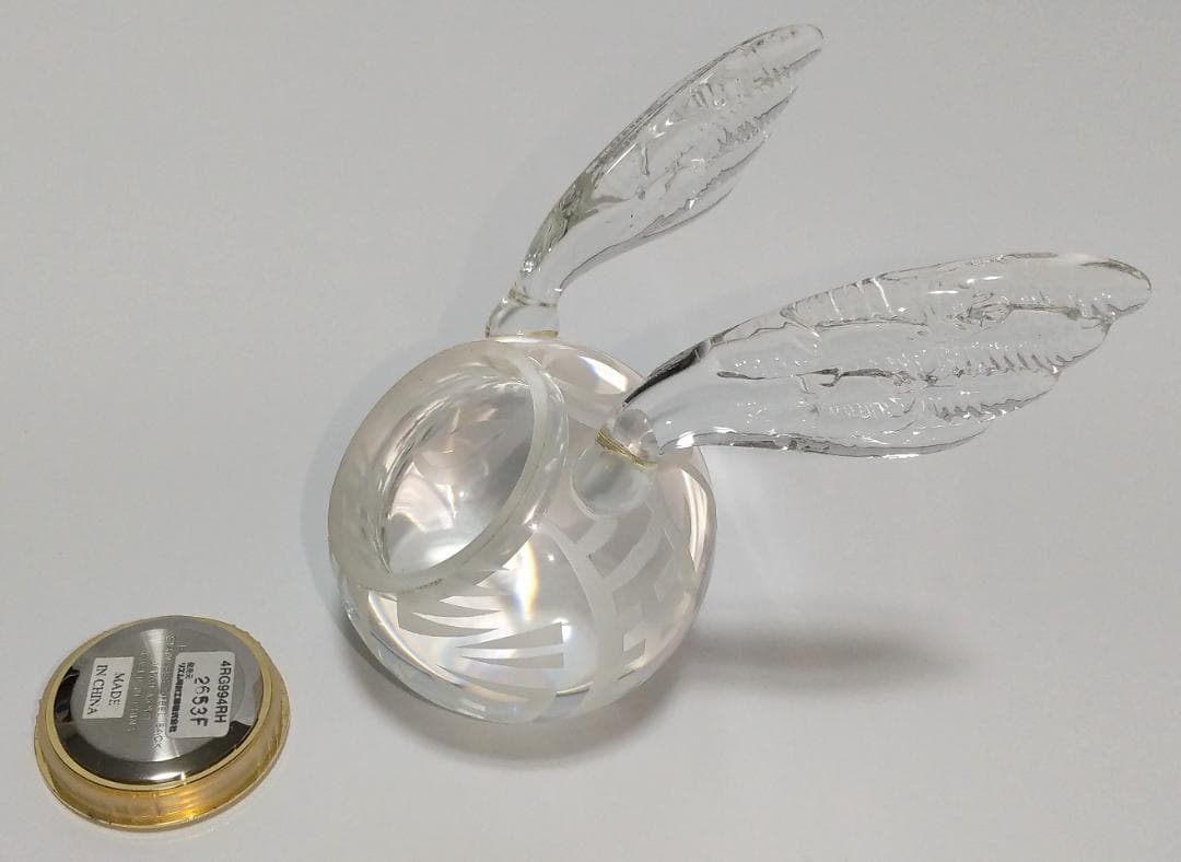 ハリーポッター スニッチ型置き時計 クリスタルガラス製