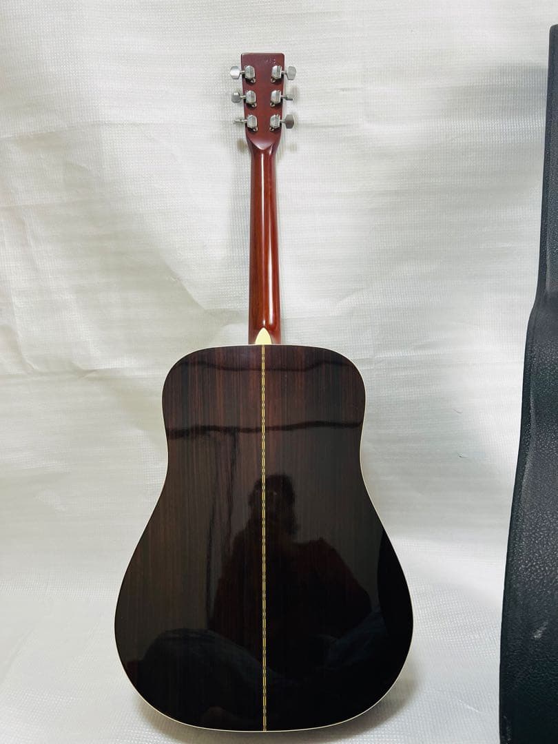 Morris アコースティックギター ハードケース付き　モーリスギータ　Wー25