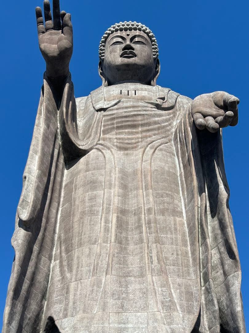 現地購入！牛久大仏　ブロンズ像フィギュア　運気アップ！置き物 仏像 茨城県