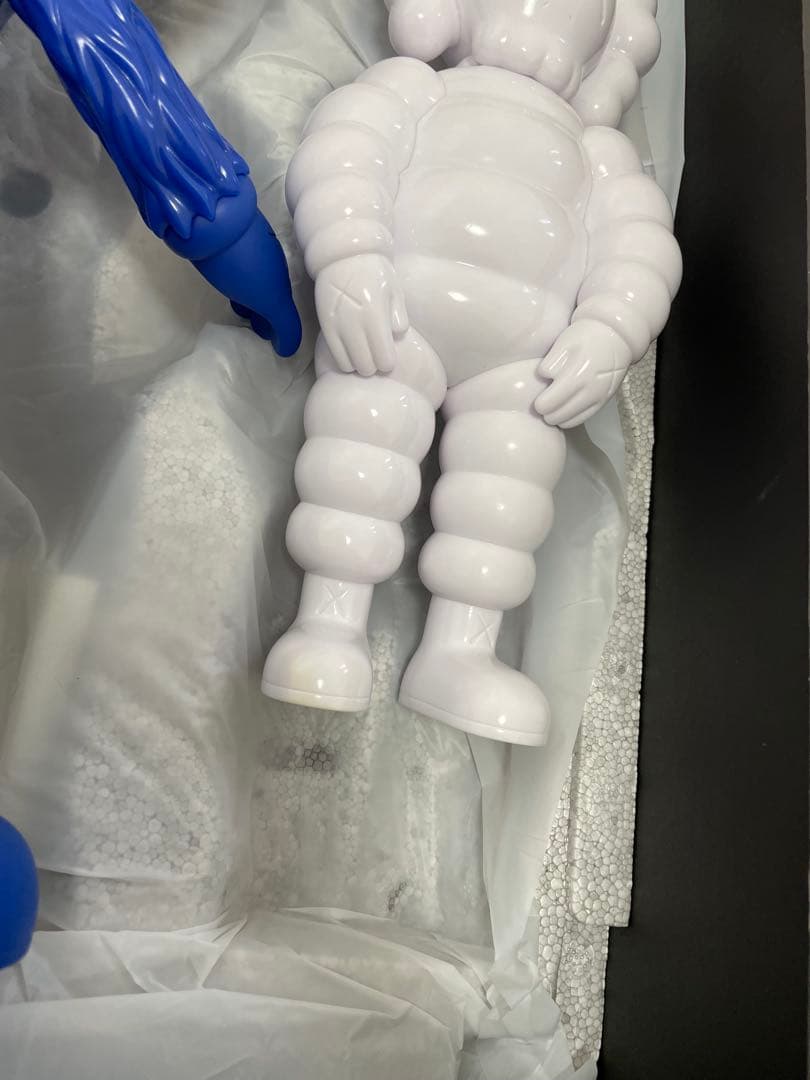 その他 #1 KAWS FAMILY BROWN/BLUE/WHITE