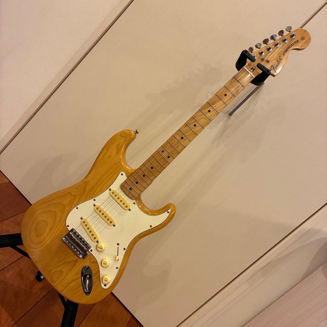 Fender Japan ST-72 フジゲン